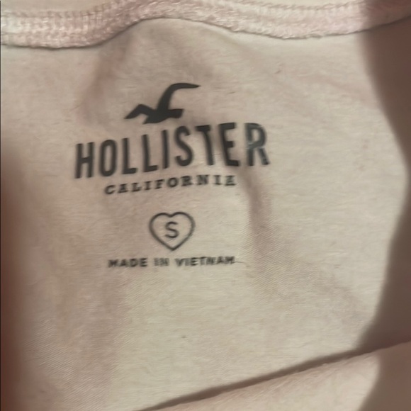 White Cape Town Women's Shirt by Holister - Picture 2 of 3